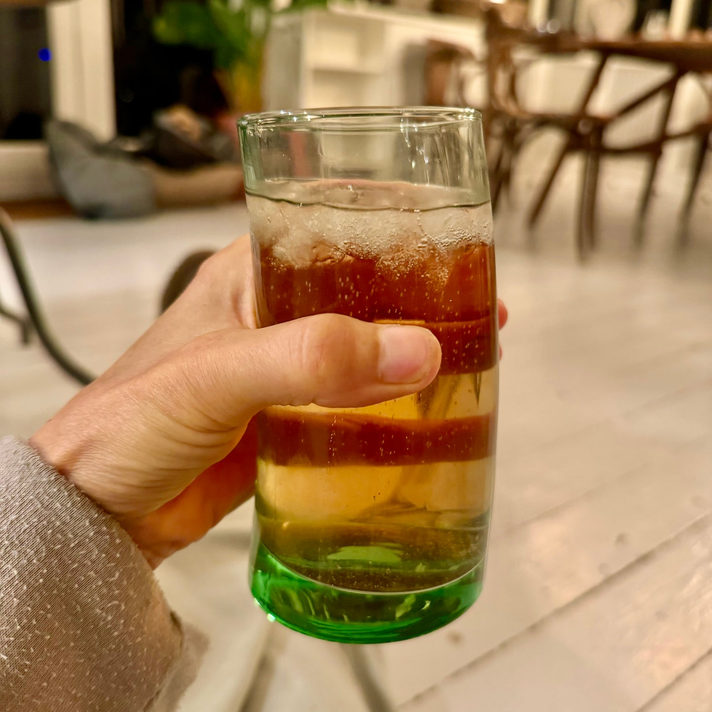 Pakke med 4 glas der danser, 390 ml
