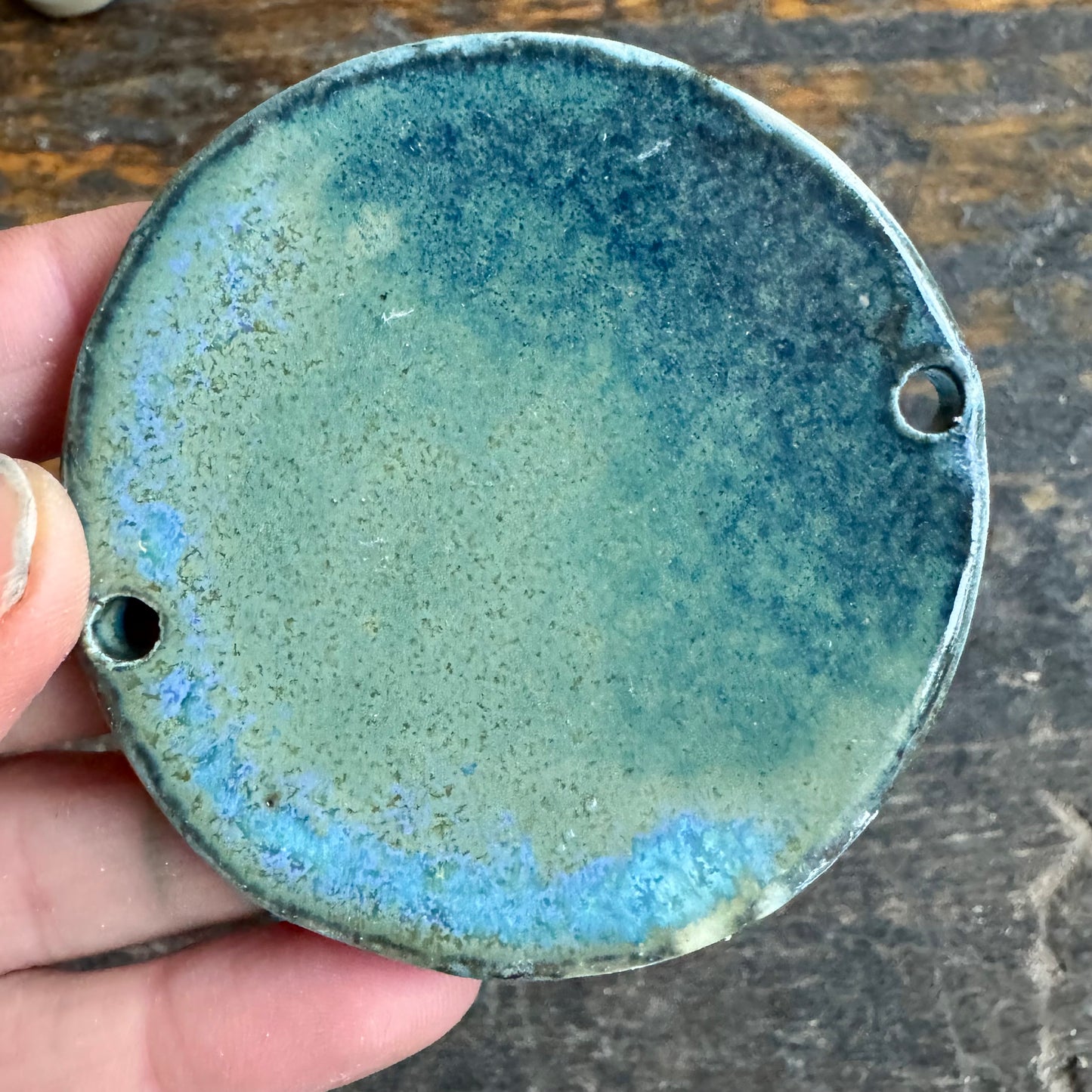 Lille planet, blågrå med liv