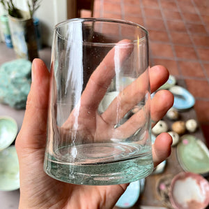 Vandglas pustet af genbrugsglas, m
