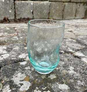 Vandglas, svag grøn