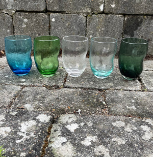 Vandglas, farveløst